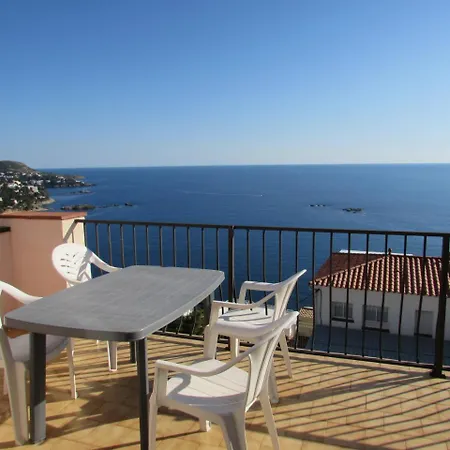 Appartement Escapade 1 *